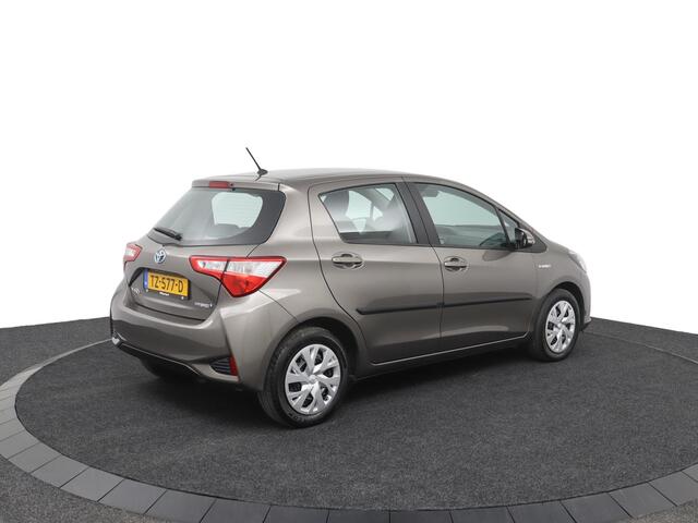 Toyota YARIS 1.5 Hybrid Active | Climate control | Parkeercamera | Navigatie |