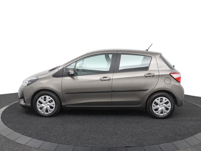 Toyota YARIS 1.5 Hybrid Active | Climate control | Parkeercamera | Navigatie |