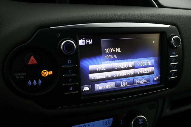 Toyota YARIS 1.5 Hybrid Active | Climate control | Parkeercamera | Navigatie |