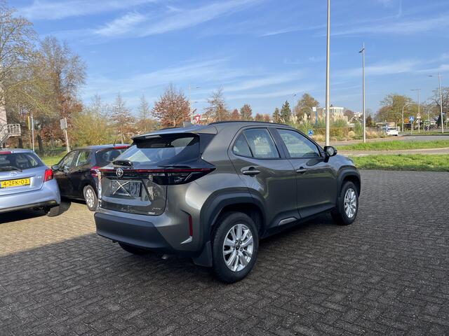 Toyota YARIS Cross 1.5 Hybrid Active