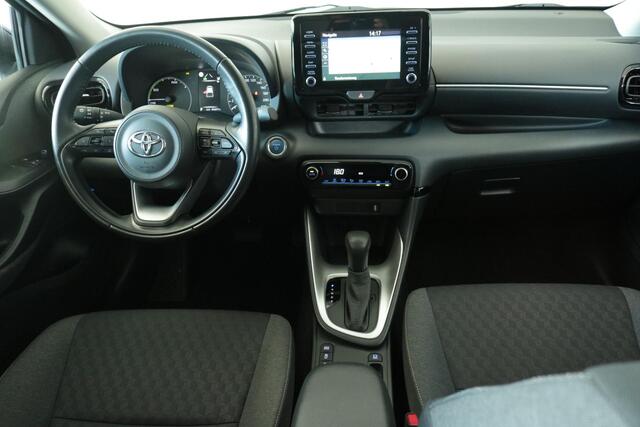 Toyota YARIS 1.5 Hybrid Active, Navi , Keyless