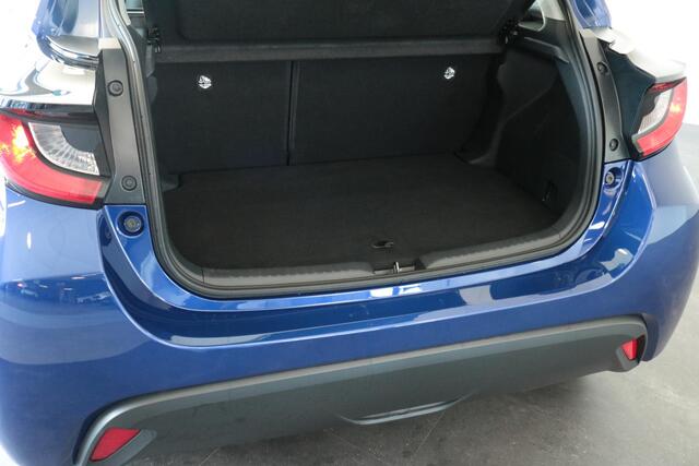 Toyota YARIS 1.5 Hybrid Active, Navi , Keyless