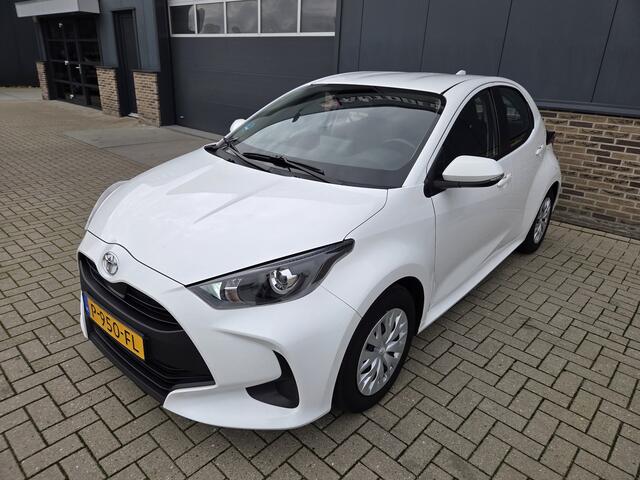 Toyota YARIS 1.0 VVT-i Active