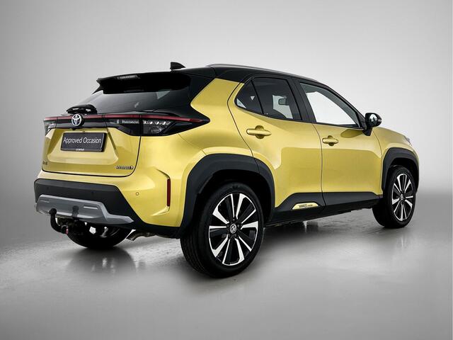 Toyota YARIS Cross 1.5 Hybrid Adventure | BTW voertuig | Lederenbekleding | Panorama dak | Stoelverwarming |