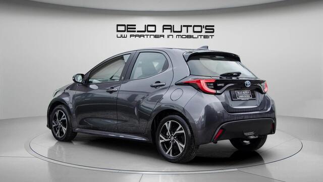 Toyota YARIS 1.5 HYBRID TEAM DYNAMIC NAVI-CARPLAY LED CAMERA WINTER PACK