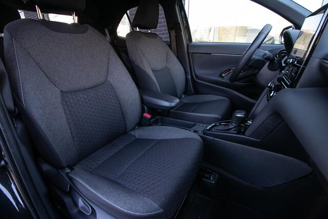 Toyota YARIS Cross 1.5 Hybrid 115 Dynamic - verwarmd stuurwiel, stoelen