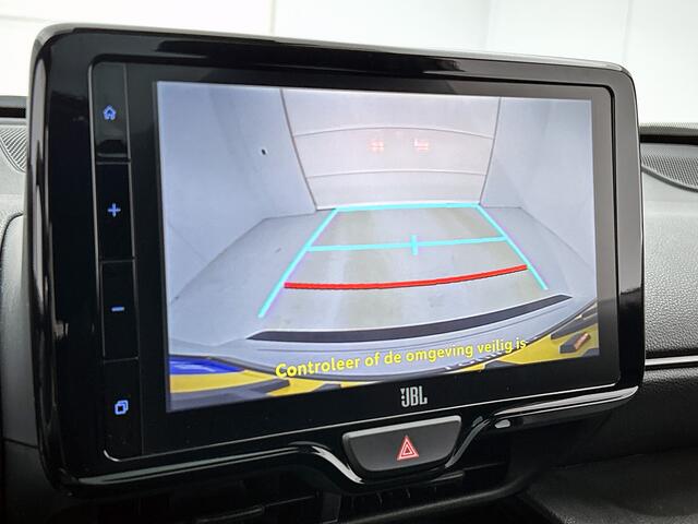 Toyota YARIS Cross 1.5 Hybrid GR Sport | Panoramadak | Dodehoek detector | Head up Display | JBL | Elektrische Achterklep |