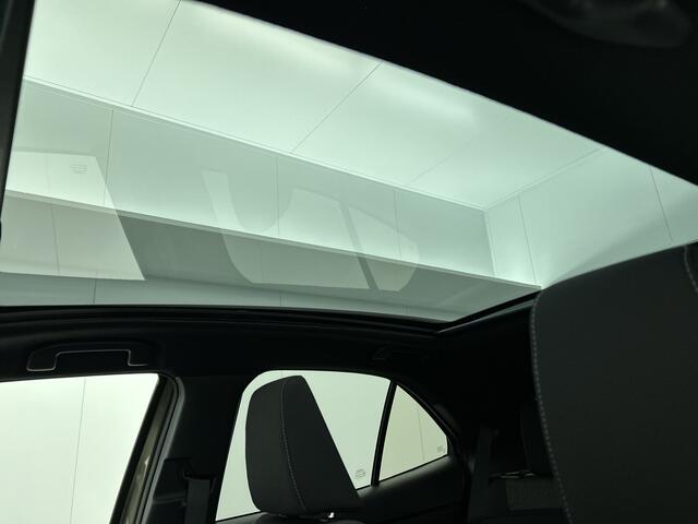 Toyota YARIS Cross 1.5 Hybrid Dynamic | BTW voertuig | Stoelverwarming | Achteruitrijcamera |