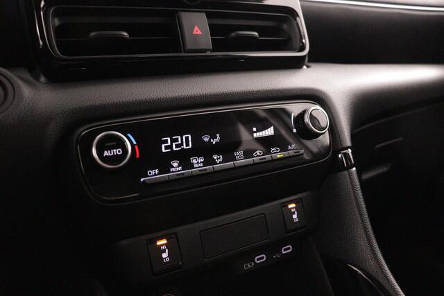 Toyota YARIS 1.5 Hybrid 115 Dynamic | Comfort Pack | Apple Carplay/Android Auto |