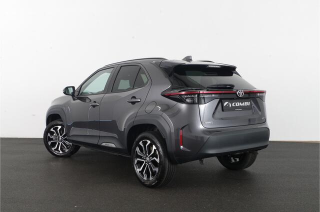 Toyota YARIS Cross 1.5 Hybrid 130 Teamplayer Design >130pk/camera/adapt. cruise | 4631 |