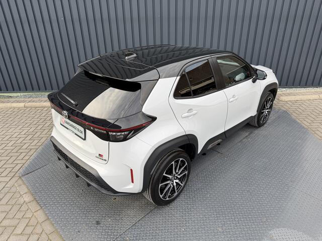 Toyota YARIS Cross 1.5 Hybrid GR Sport | JBL | 360 camera | Elektr. achterklep | Rijklaar!!