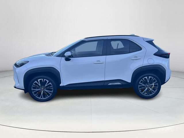 Toyota YARIS Cross 1.5 Hybrid Executive **STOEL EN STUURWIELVERWARMING/ DODEHOEK DETECTIE/ NAVIGATIE/ 36 MAANDEN GARANTIE**