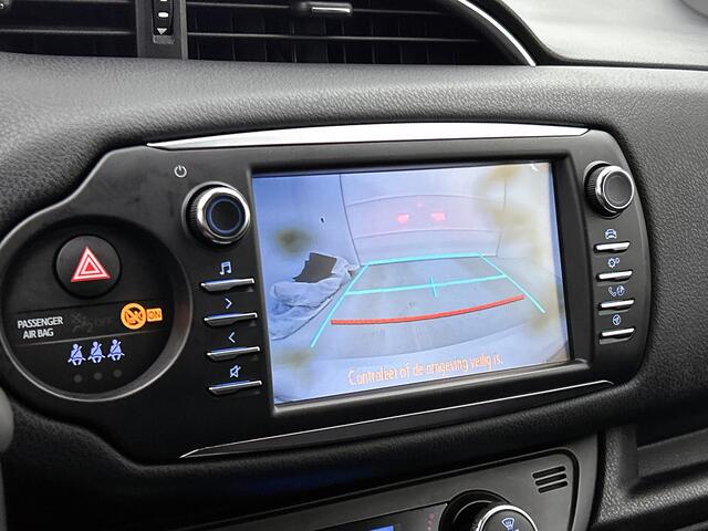 Toyota YARIS 1.5 Hybrid Bi-Tone