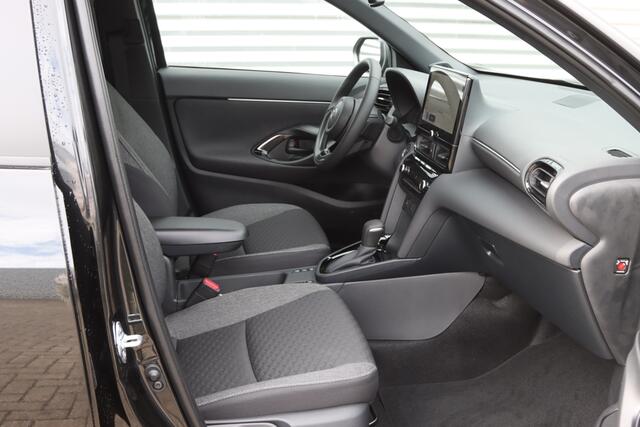 Toyota YARIS Cross 1.5 Hybrid 130 Team-Player NIEUW Safety+ Winter-Pakket