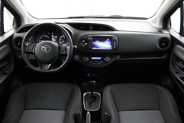Toyota YARIS 1.5 Hybrid Design Sport | Climate control | Cruisecontrol | Parkeercamera |