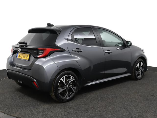 Toyota YARIS 1.5 Hybrid 115 Dynamic | Adaptive Cruise Control | Apple Carplay | Android Auto | Achteruitrijcamera | Parkeersensoren | Stoelverwarming | Stuurverwarming | Dodehoekdetectie |