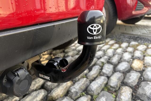 Toyota YARIS 1.5 Hybrid Active, Trekhaak, Parkeercamera Bluetooth, Safety Sense, Dubbele Airco, Cruise Control