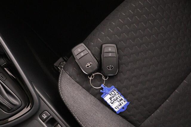 Toyota YARIS Cross 1.5 Hybrid 115 Dynamic | Apple Carplay/Android Auto | Stoel/Stuurverwarming | Parkeersensoren | Nieuwe auto |