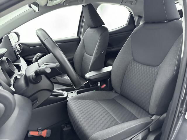 Toyota YARIS 1.5 Hybrid First Edition | Navigatie | Achteruitrijcamera | Apple Carplay/Android Auto