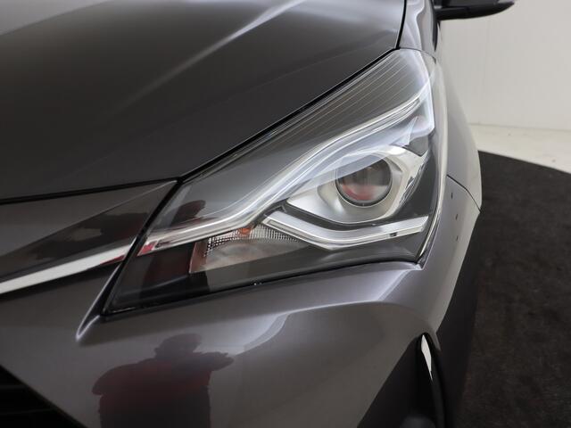 Toyota YARIS 1.5 VVT-i Dynamic Automaat | BTW voertuig | Achteruitrijcamera | Lichtmetalen velgen |