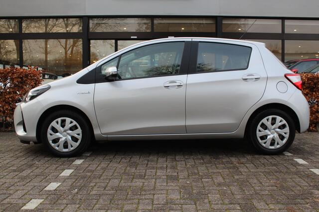 Toyota YARIS 1.5 Hybrid Active | Rijklaar | Clima | Cruise | Camera | Dealer onderhouden | NL-auto