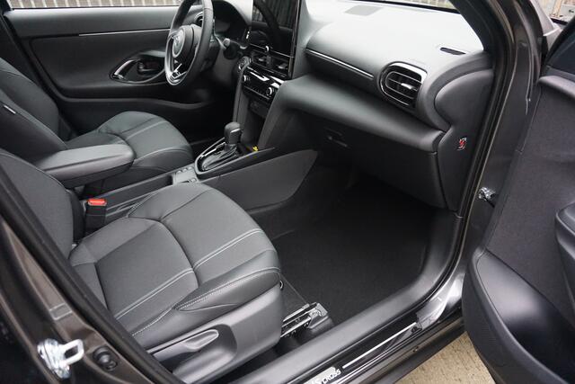 Toyota YARIS Cross 1.5 Hybrid 130 Executive |Navi|Carplay|PDC V+A|Dodehoek|Stoel en stuurverw.|E.a.klep|Camera|