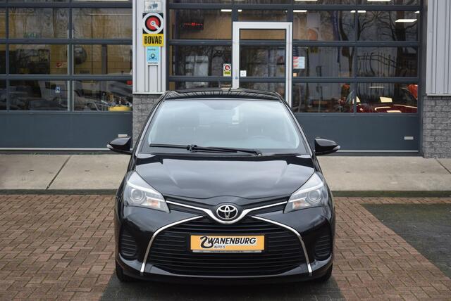 Toyota YARIS 1.3 VVT-i Aspiration Navi Airco Camera Km 59.500!!