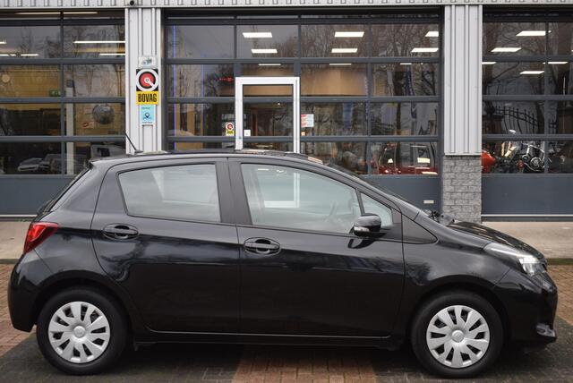 Toyota YARIS 1.3 VVT-i Aspiration Navi Airco Camera Km 59.500!!