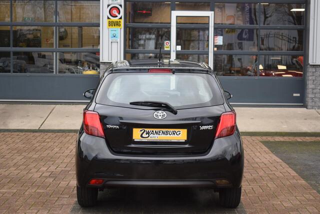 Toyota YARIS 1.3 VVT-i Aspiration Navi Airco Camera Km 59.500!!