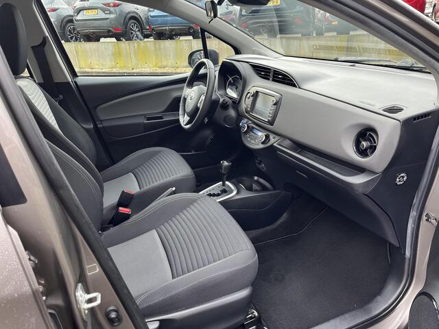 Toyota YARIS 1.5 Hybrid Dynamic | Navigatie | Achteruitrijcamera | Climate Control