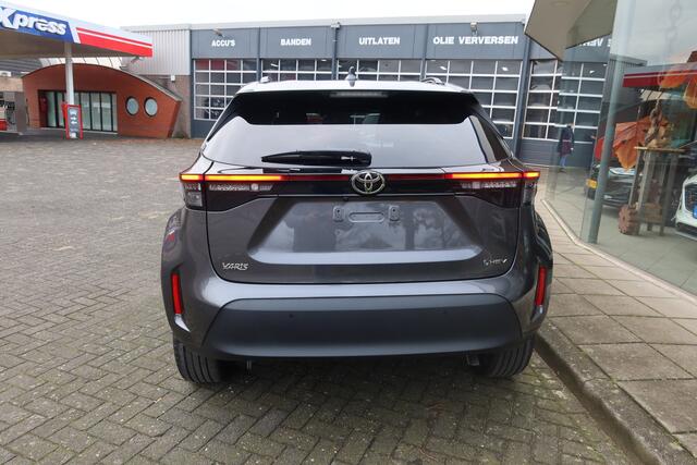Toyota YARIS Cross 1.5 Hybrid 130PK Dynamic * NIEUW* STUUR - STOEL verwarming !