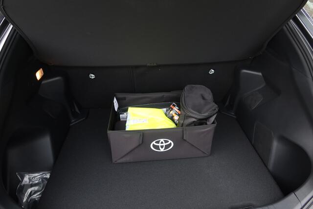 Toyota YARIS Cross 1.5 Hybrid 130PK Dynamic * NIEUW* STUUR - STOEL verwarming !