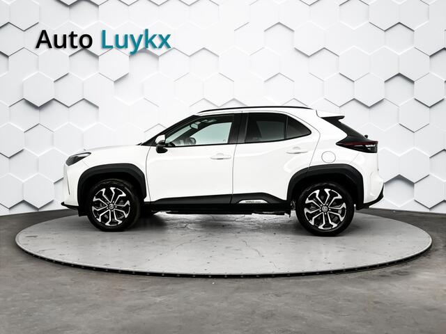 Toyota YARIS 1.5 Hybrid Dynamic | Navigatie | 17'' L.M. Velgen | Adaptieve Cruise Control