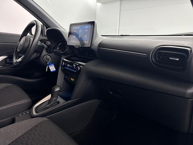 Toyota YARIS 1.5 Hybrid Dynamic | Navigatie | 17'' L.M. Velgen | Adaptieve Cruise Control