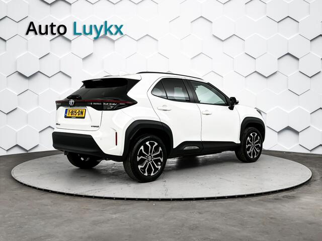 Toyota YARIS 1.5 Hybrid Dynamic | Navigatie | 17'' L.M. Velgen | Adaptieve Cruise Control