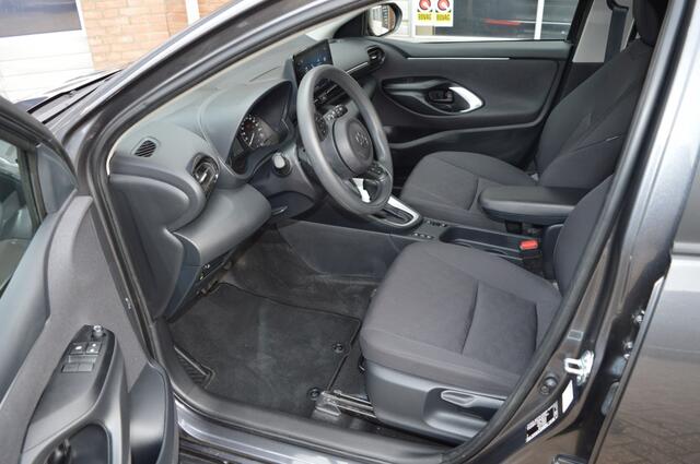 Toyota YARIS 1.5 Hyb. 115 Active, Camera, Apple Carplay/Android Auto | Adapti