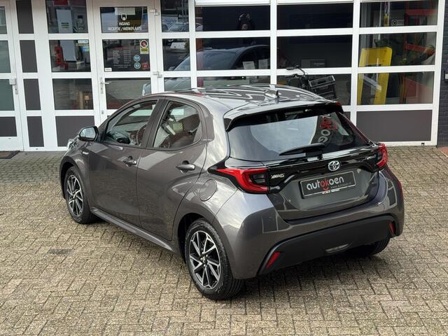 Toyota YARIS 1.5 Hybrid Dynamic *ACC/CAMERA/NAVI*