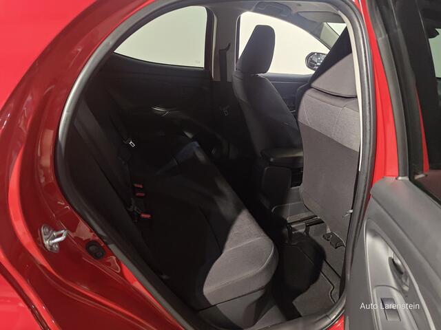 Toyota YARIS 1.5 Hybrid 116pk First Style Edition 5 Drs Carplay / A.Camera / Dodehoek / Adapt.Cruise C. Winter Pack / 16 INCH LM Velgen