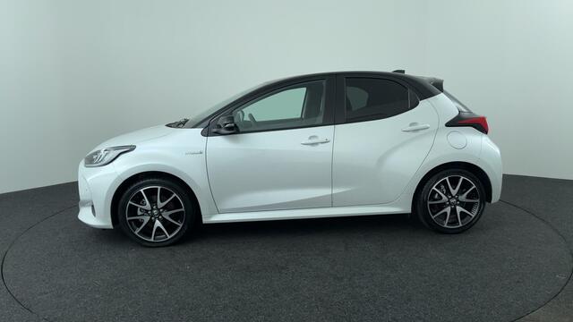 Toyota YARIS 1.5 Hybrid Executive
