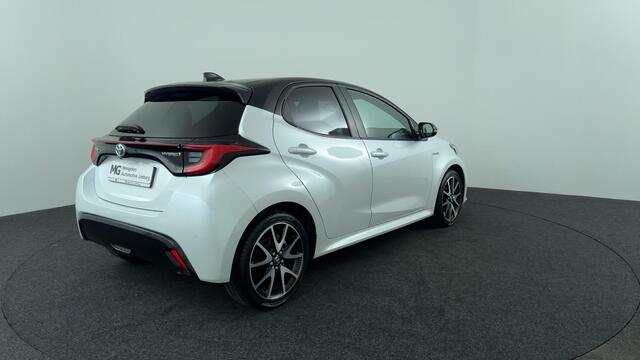 Toyota YARIS 1.5 Hybrid Executive