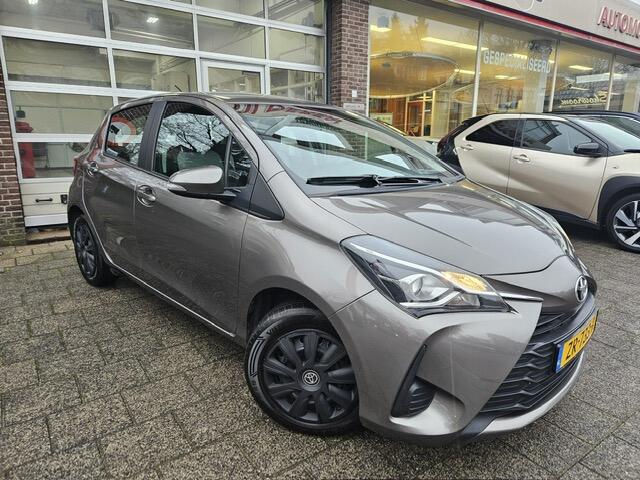 Toyota YARIS 1.5 VVT-i Active Afneembare trekhaak