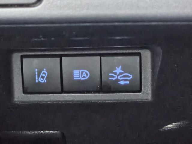 Toyota YARIS 1.5 VVT-i Active Afneembare trekhaak