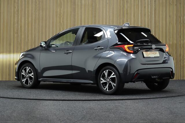 Toyota YARIS 1.5 Hybrid 115 Executive Edition | Facelift | Dodehoekdetectie | Parkeerhulp | Adaptive-cruise | Maps Navigatie | Apple Carplay & Android Auto | Camera | Keyless | Clima
