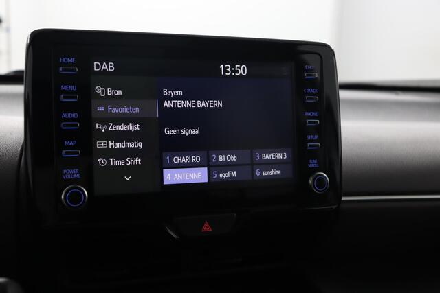 Toyota YARIS Cross 1.5 Hybrid Executive | 360 graden camera | Panoramadak | Stoelverwarming |