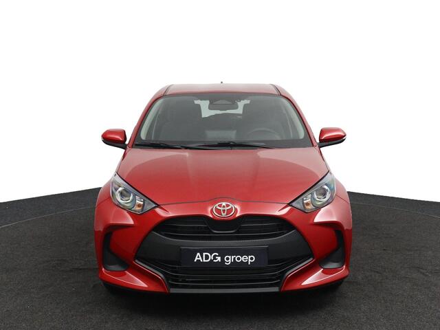 Toyota YARIS 1.5 Hybrid 115 Comfort | ADG XMAS EDITION | Lichtmetalen velgen | Achteruitrijcamera | Apple Carplay | Android Auto |