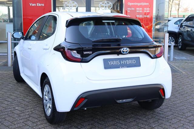 Toyota YARIS 1.5 Hybrid Active Limited, Climate & Cruise control, Stoelverwarming, DAB+ !