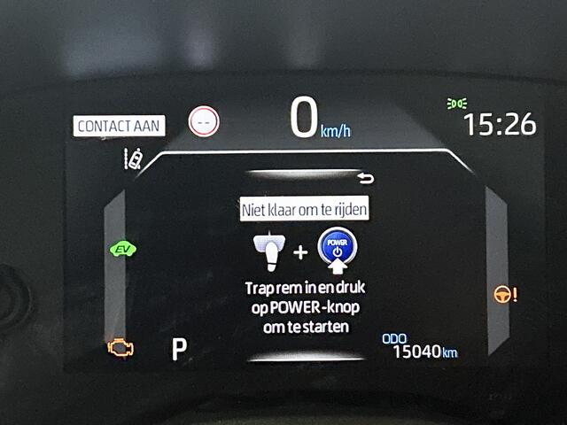 Toyota YARIS Cross 1.5 Hybrid Dynamic | Limited | Panorama dak | Stoelverwarming |