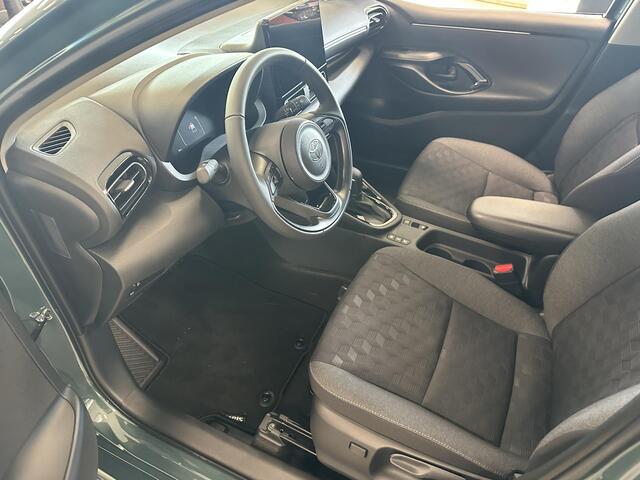 Toyota YARIS 1.5 Hybrid 115 Dynamic NIEUW! Direct leverbaar! ¤ 1000,- inruilpremie!