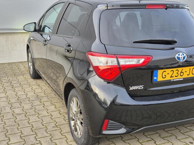 Toyota YARIS 1.5 Hybrid Dynamic