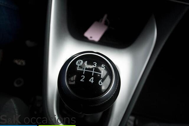 Toyota YARIS 1.5 VVT-i Dynamic PDC ACC Camera Lane Assist